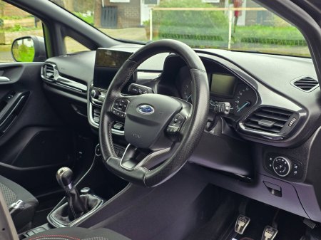 2018 Ford Fiesta - photo 20