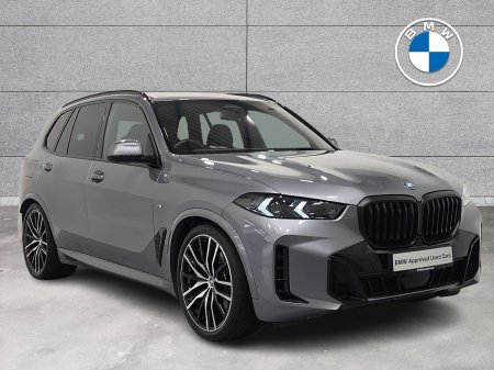 2025 BMW X5 xDrive50e M Sport