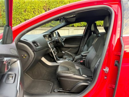 2016 Volvo V40 - photo 19