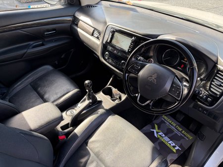 2016 Mitsubishi Outlander - photo 11