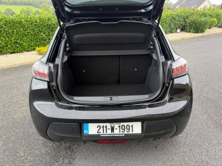 2021 Peugeot 208 - photo 14