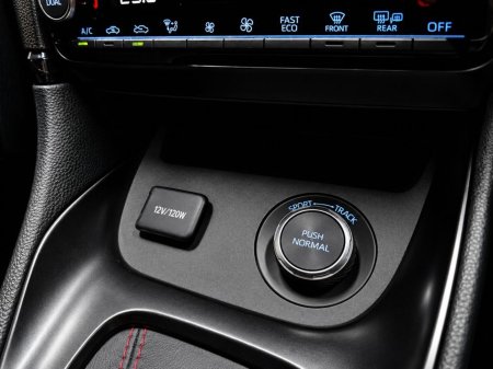 2021 Toyota Yaris - photo 22