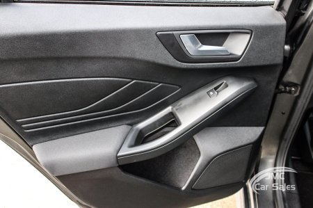 2019 Ford Focus - photo 28