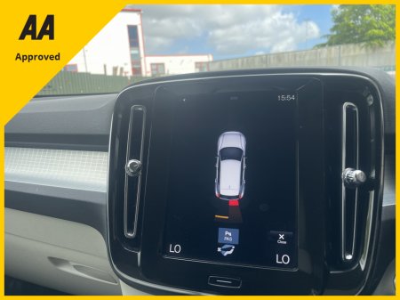 2022 Volvo XC40 - photo 5