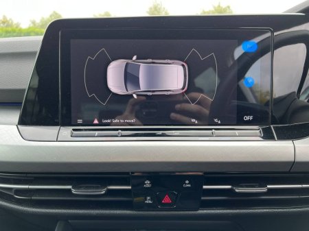 2023 Volkswagen Golf - photo 7