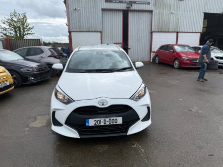 2020 Toyota Yaris - photo 3
