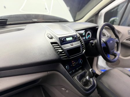 2020 Ford Transit Connect - photo 14