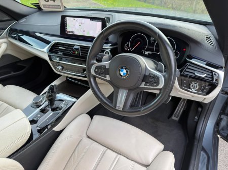2018 BMW 5-Series - photo 19