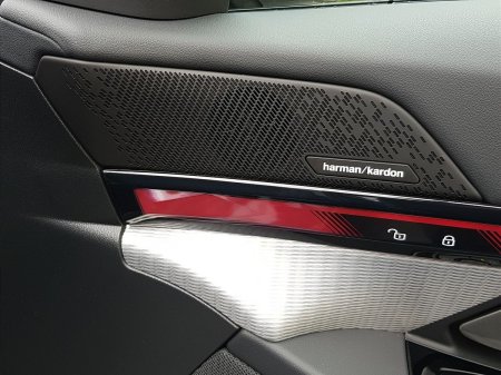 2026 BMW 5-Series - photo 22
