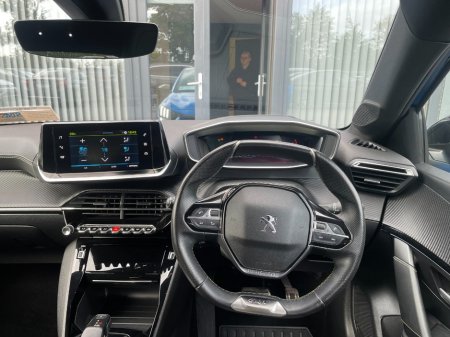2020 Peugeot 208 - photo 14