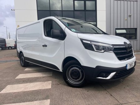 2026 Renault Trafic - photo 2