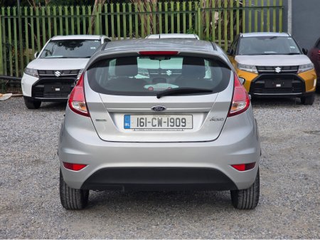 2016 Ford Fiesta - photo 8