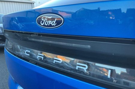 2025 Ford Capri - photo 40