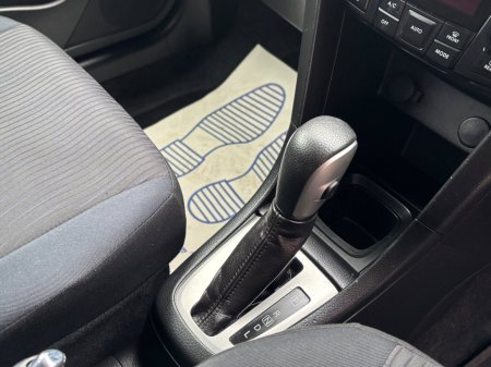 2012 Suzuki Swift - photo 9