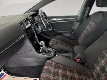 2018 Volkswagen Golf - photo 17