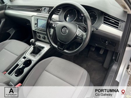 2018 Volkswagen Passat - photo 6