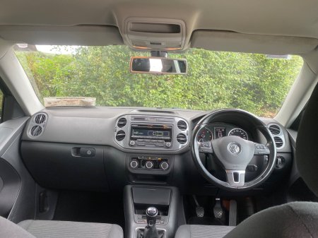 2011 Volkswagen Tiguan - photo 8