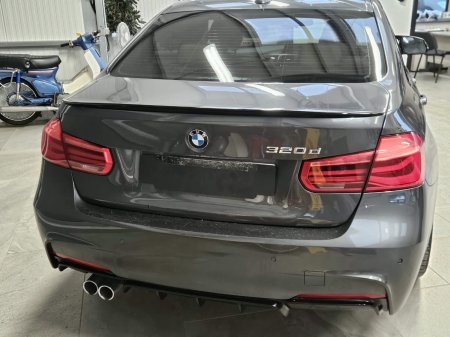 2017 BMW 3-Series - photo 5