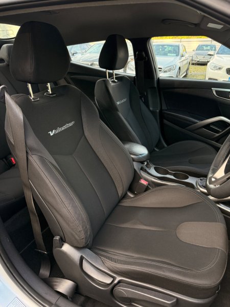 2013 Hyundai Veloster - photo 29