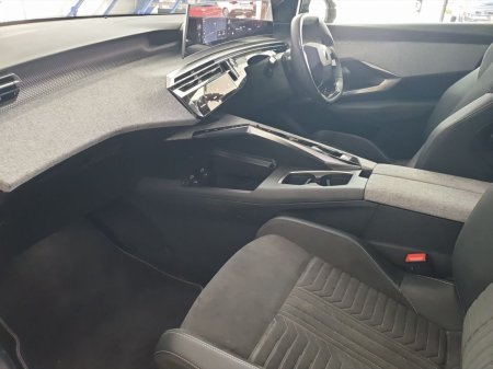 2024 Peugeot 5008 - photo 9