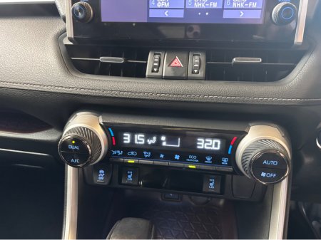 2021 Toyota RAV4 - photo 21