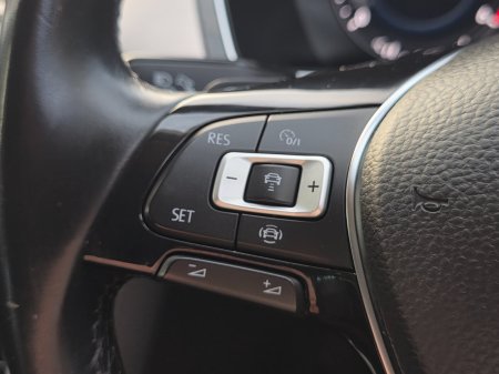 2020 Volkswagen Passat - photo 28