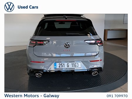 2025 Volkswagen Golf - photo 14