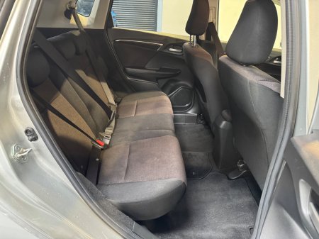 2015 Honda Fit - photo 13