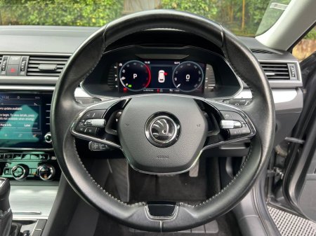 2023 Skoda Superb - photo 4