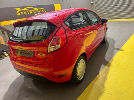 2015 Ford Fiesta - photo 4