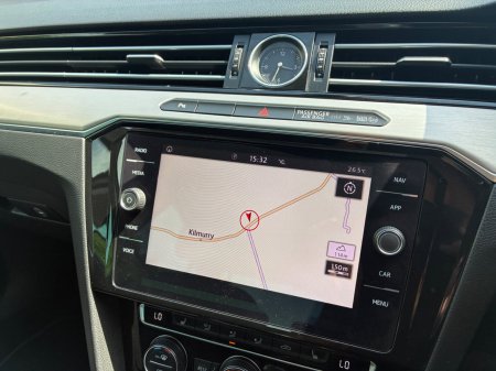 2020 Volkswagen Passat - photo 10