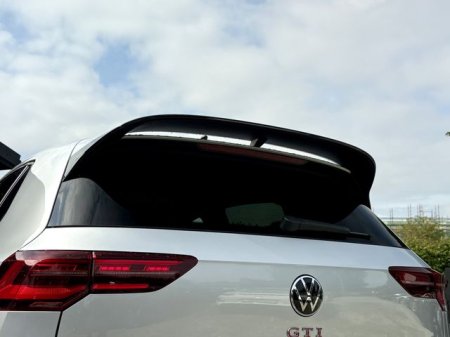 2024 Volkswagen Golf - photo 10