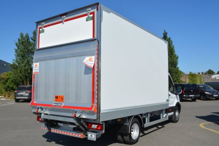 2026 Ford Transit - photo 18