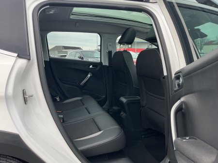 2019 Peugeot 2008 - photo 12