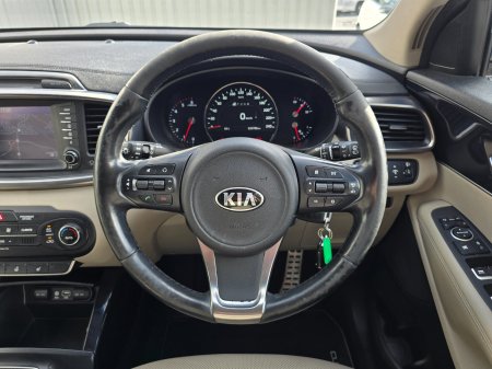2017 Kia Sorento - photo 18