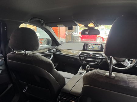 2018 BMW 5-Series - photo 18