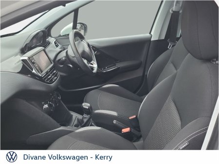2016 Peugeot 208 - photo 4