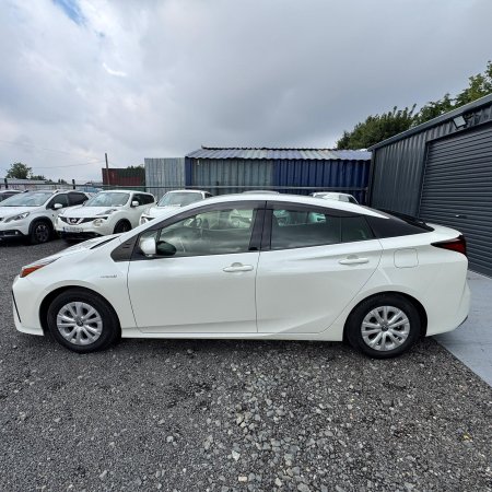 2020 Toyota Prius - photo 6