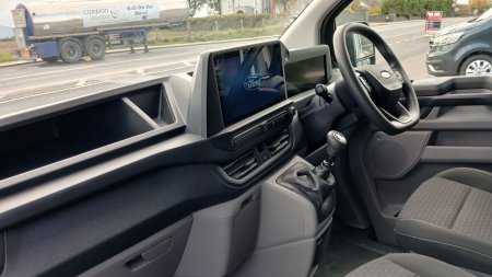 2025 Ford Transit Custom - photo 6