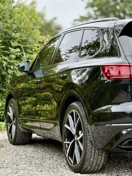 2024 Volkswagen Touareg - photo 18