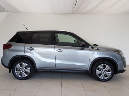 2024 Suzuki Vitara - photo 2