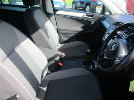 2018 Volkswagen Tiguan - photo 9