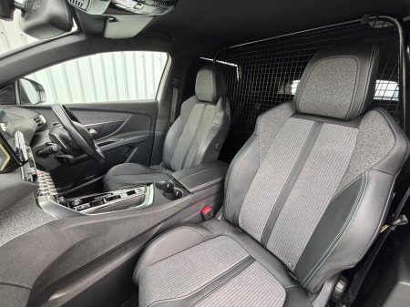2023 Peugeot 3008 - photo 12