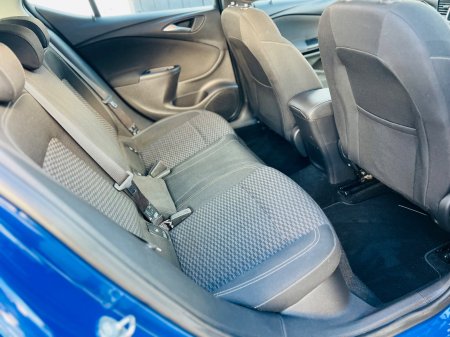 2018 Opel Astra - photo 9