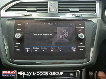 2020 Volkswagen Tiguan - photo 24