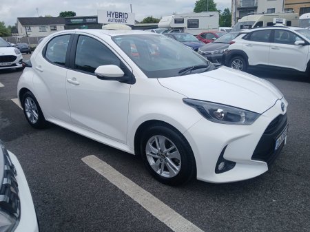2023 Toyota Yaris - photo 9