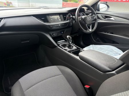 2018 Opel Insignia - photo 12