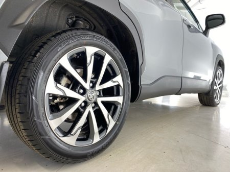 2025 Toyota Corolla Cross - photo 11
