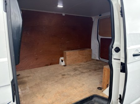 2021 Volkswagen Transporter - photo 16