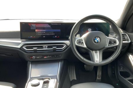 2024 BMW 3-Series - photo 11